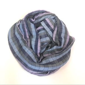 cejon pastel Stripe infinity scarf